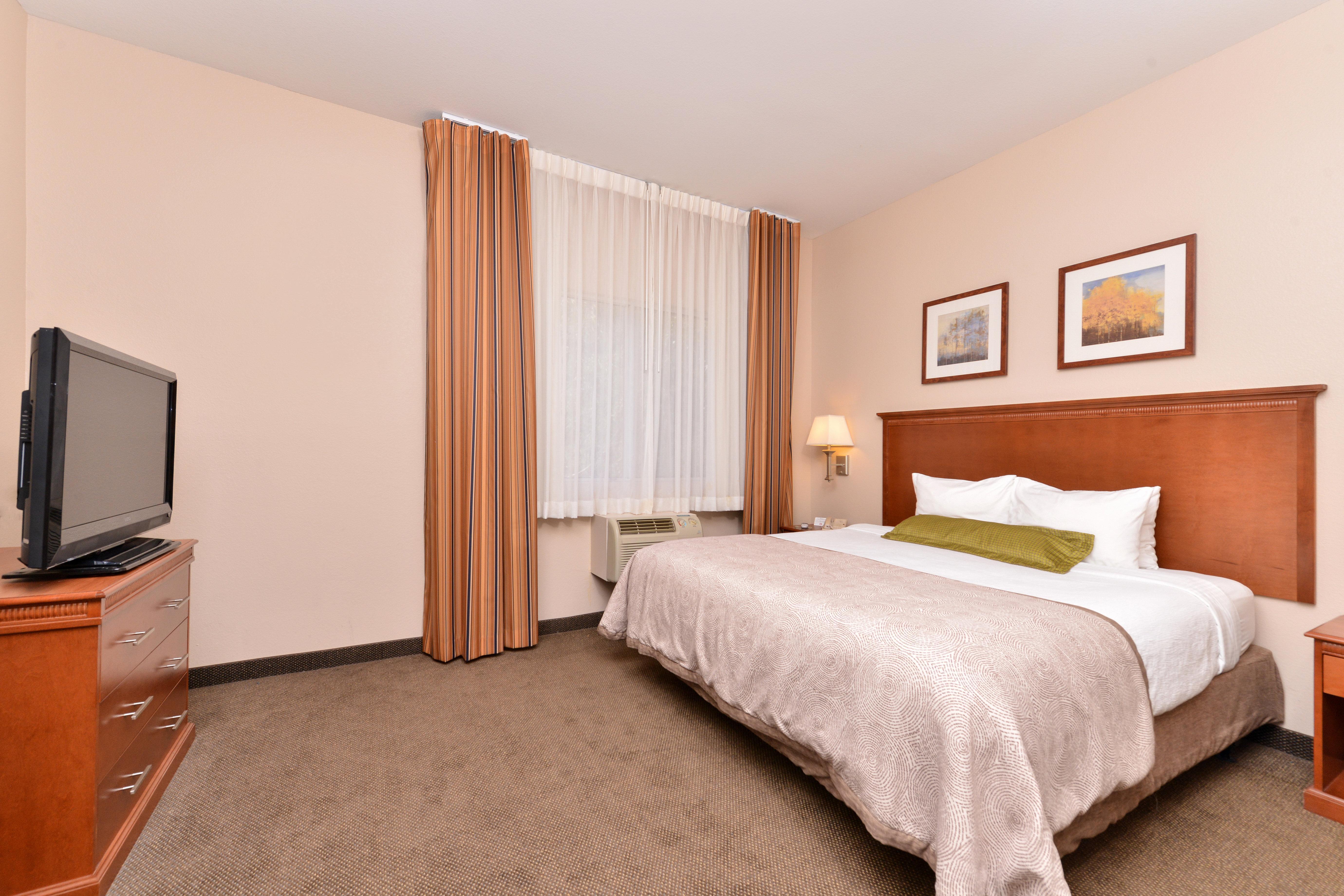 Candlewood Suites San Diego, an IHG Hotel Exterior foto