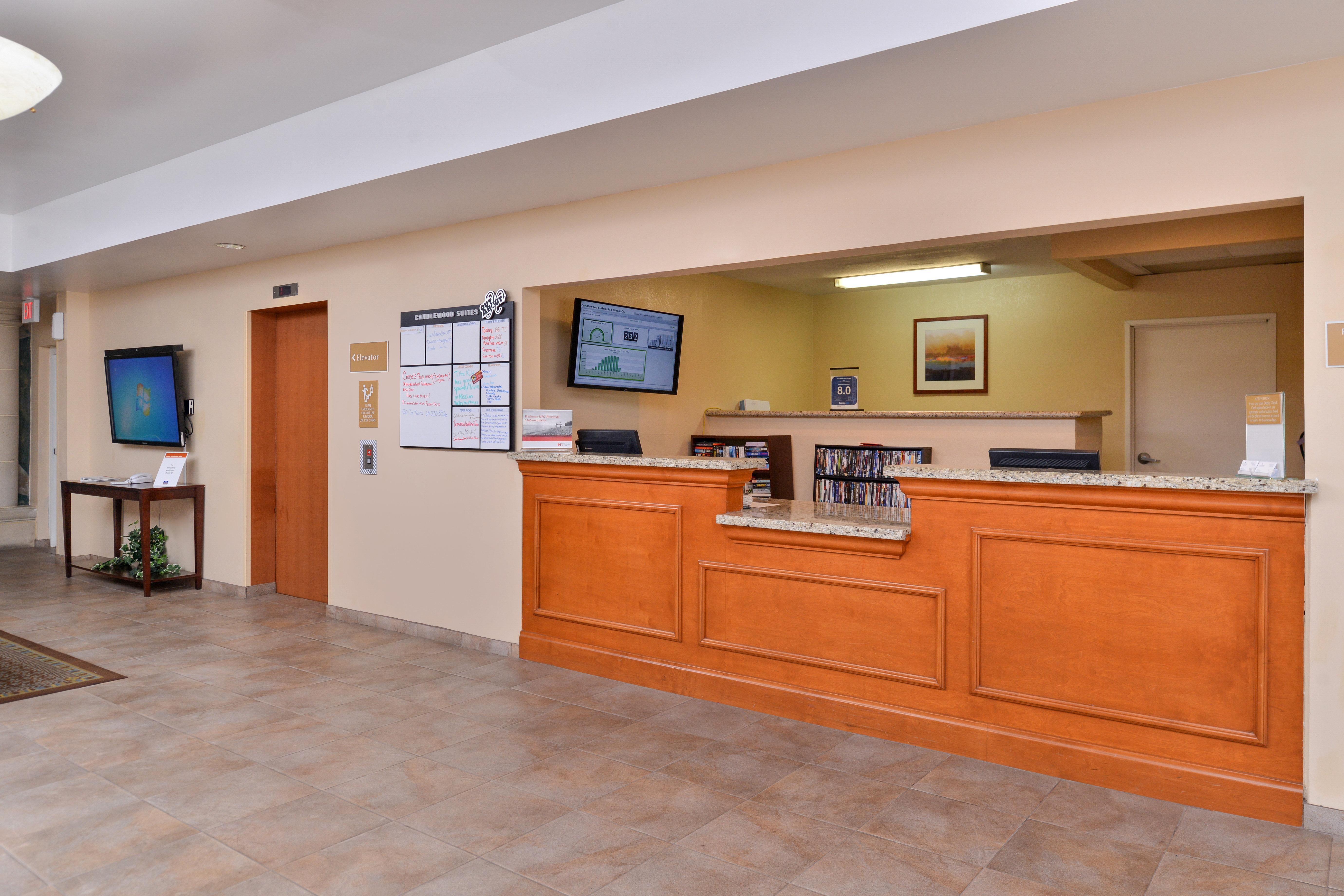 Candlewood Suites San Diego, an IHG Hotel Exterior foto